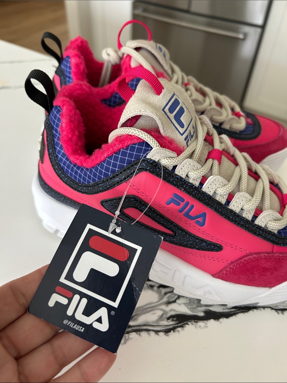 NWT - FILA Disruptor 2 Premium Sneakers Athletic Shoes - Picture 5 of 9